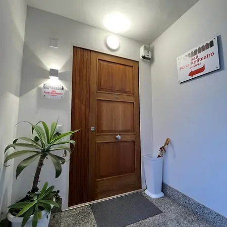 Casa de hóspedes Porta Anfiteatro *