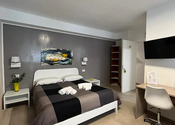 Affittacamere Porta Anfiteatro 3*